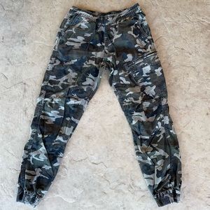 nitrous black elastic camo cargo pants
